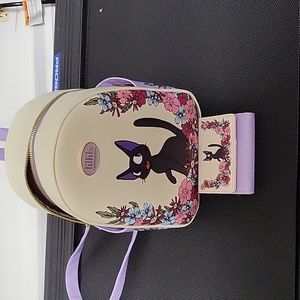 Kiki delivery service min backpack
